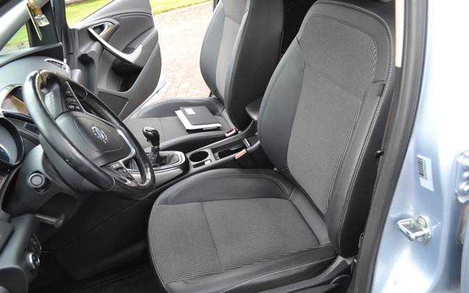 Opel Astra cena 25600 przebieg: 226000, rok produkcji 2014 z Iłowa małe 407